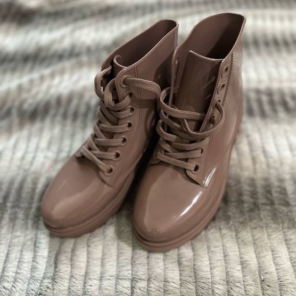 Gianni Bini New Without Tags Lace Up Rain Boot - Picture 2 of 6